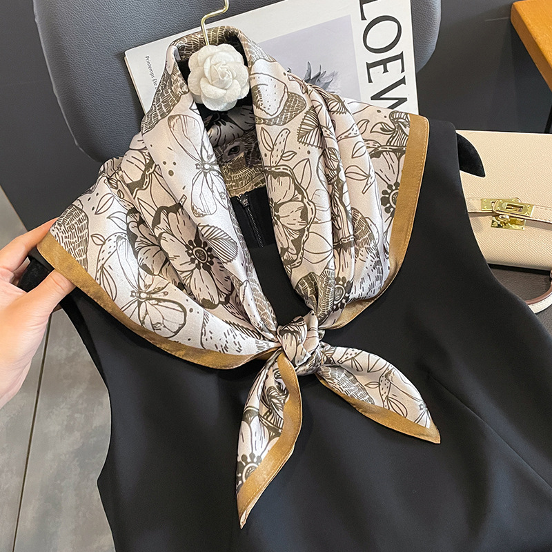 Syal Persegi Sutra Asli 100% M - Luxury Skincare Headband ulasan dan harga